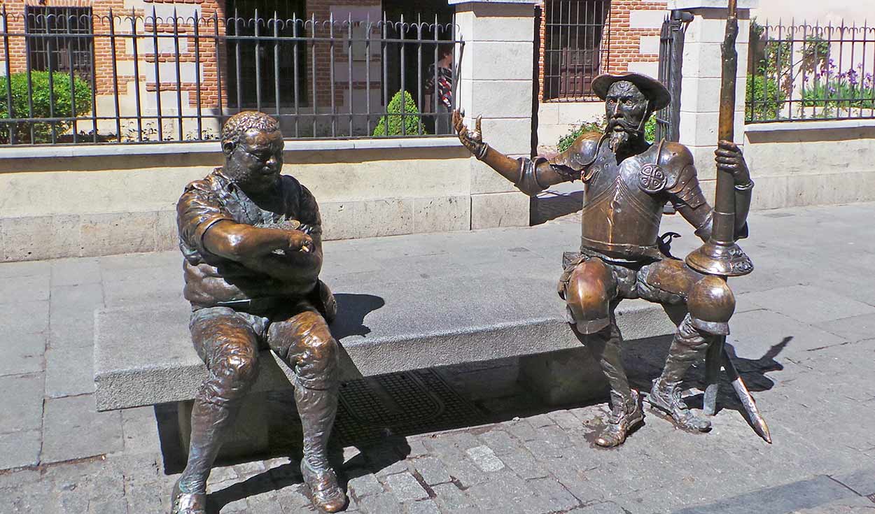 Monumento Don Quijote y Sancho en Alcalá Henares