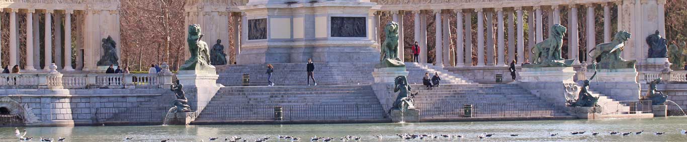 Escalinata monumento Alfonso XII